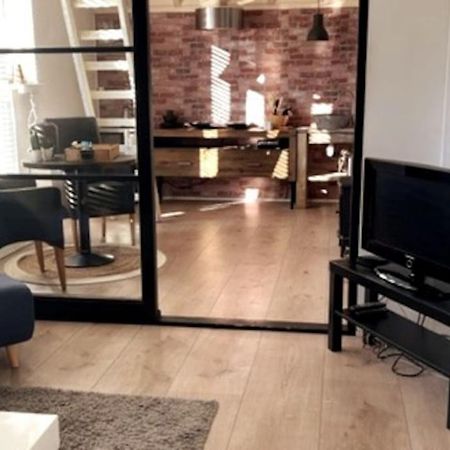 Gezellige Knusse Studio Met Bubbelbad Huizen Εξωτερικό φωτογραφία